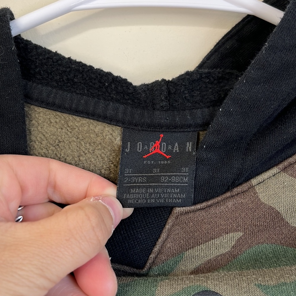 Nike Air Jordan Youth Camouflage Hoodie Size 3T - Picture 4 of 6